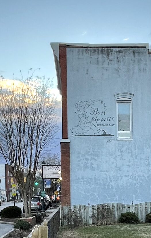 Bon Appétit, Seaford, De