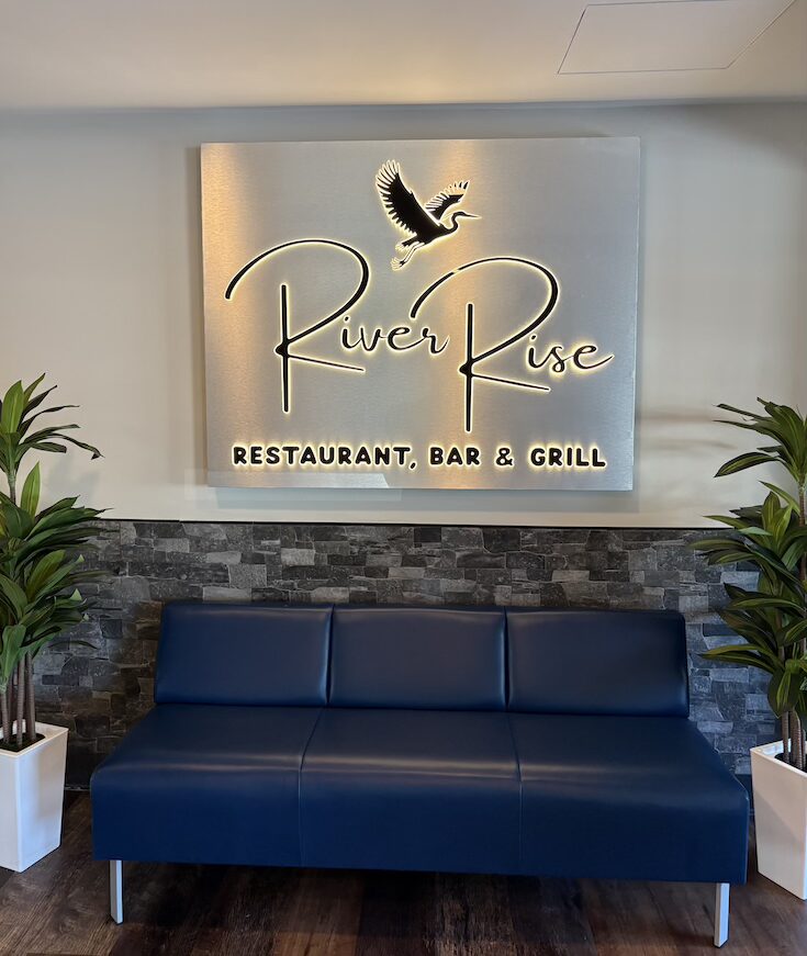 River Rise Restaurant, Seaford, DE